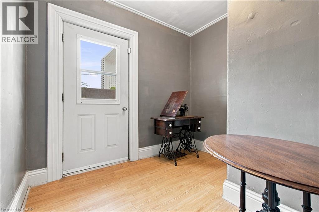 128 Hess Street N, Hamilton, Ontario  L8R 2T2 - Photo 17 - 40854337