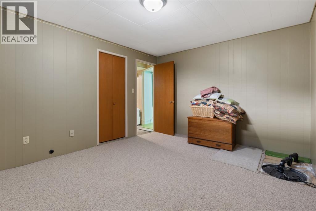 4609 45 Street, Camrose, Alberta  T4V 2V3 - Photo 32 - A2336072