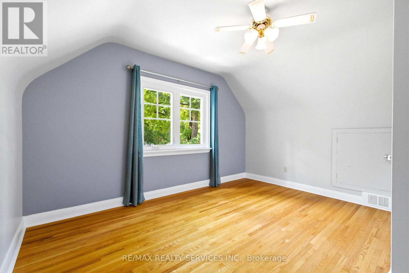 1544 Alexandra Boulevard, Mississauga, Ontario  L5E 2B6 - Photo 11 - W13649610