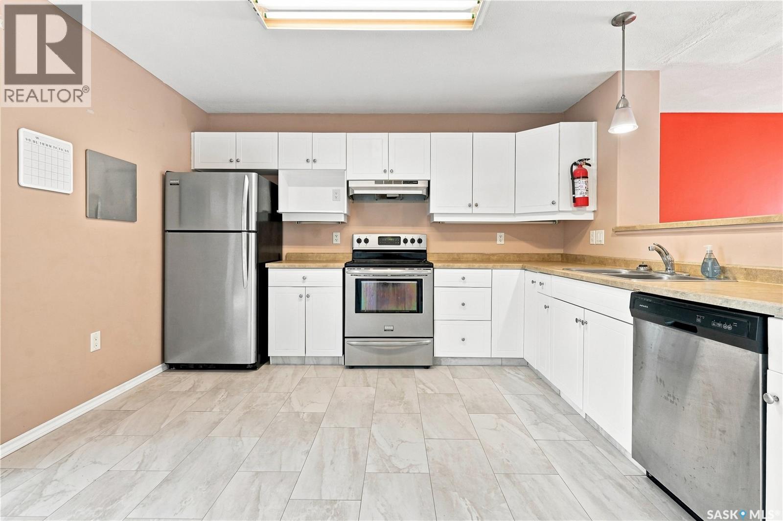 2162 Toronto Street, Regina, Saskatchewan  S4P 0B8 - Photo 10 - SK045063