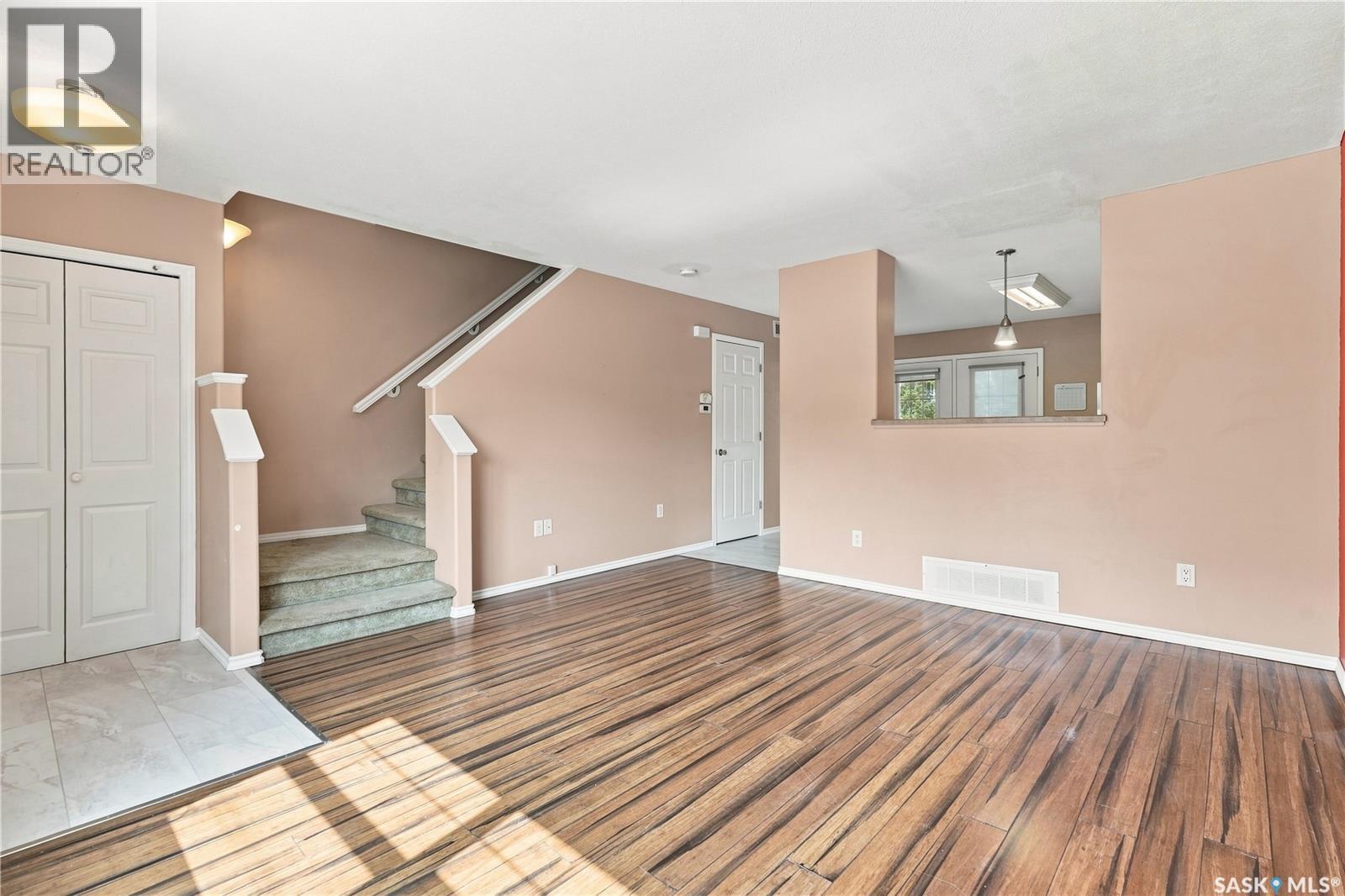 2162 Toronto Street, Regina, Saskatchewan  S4P 0B8 - Photo 5 - SK045063