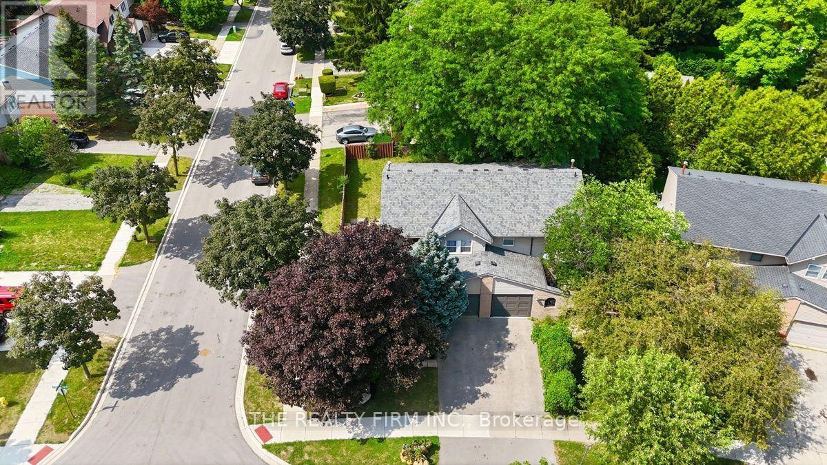 2029 Aldersbrook Road, London North, Ontario  N6G 3N2 - Photo 4 - X13656010