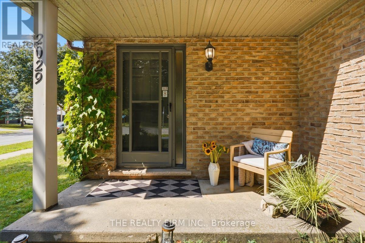 2029 Aldersbrook Road, London North, Ontario  N6G 3N2 - Photo 9 - X13656010