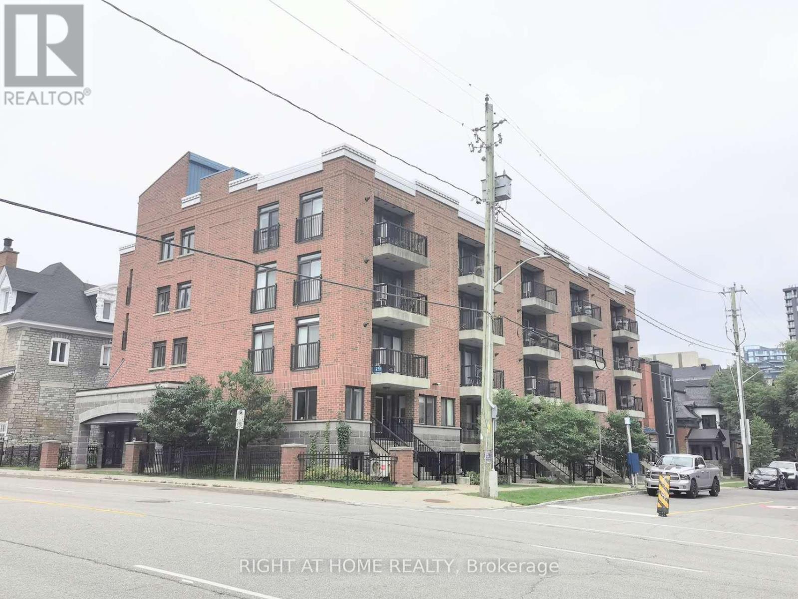 407 - 456 King Edward Avenue, Ottawa, Ontario  K1N 0B4 - Photo 2 - X13655994