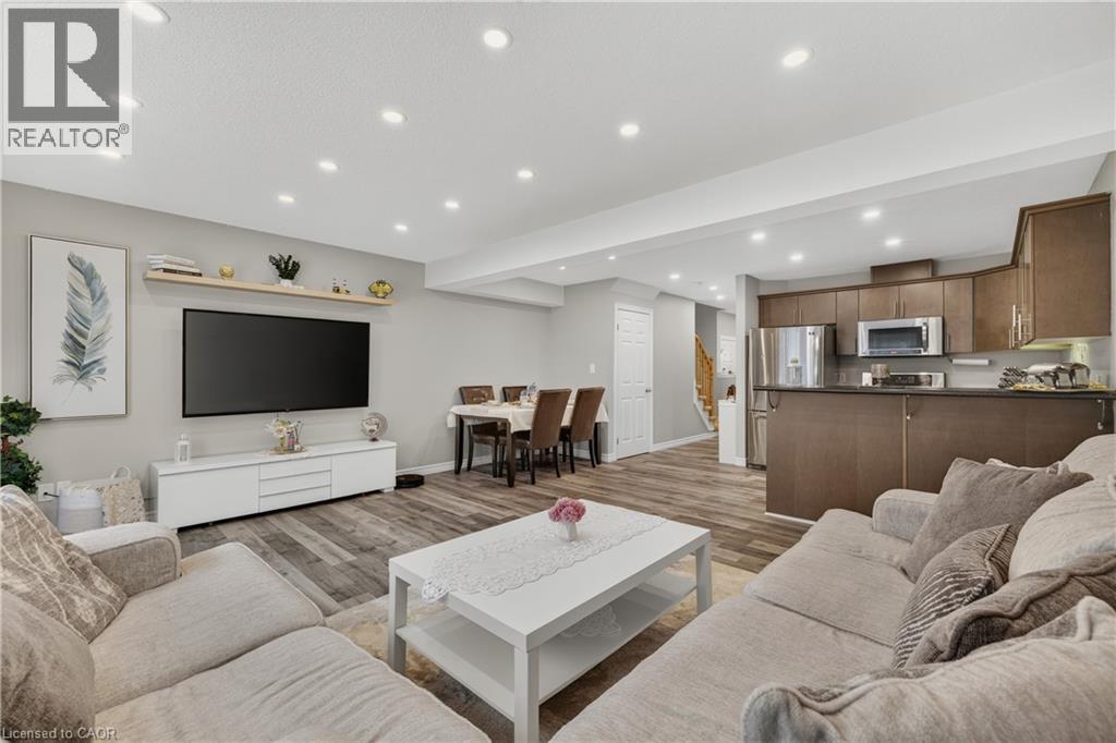 975 Strasburg Road Unit# 4, Kitchener, Ontario  N2E 0A8 - Photo 2 - 40854401