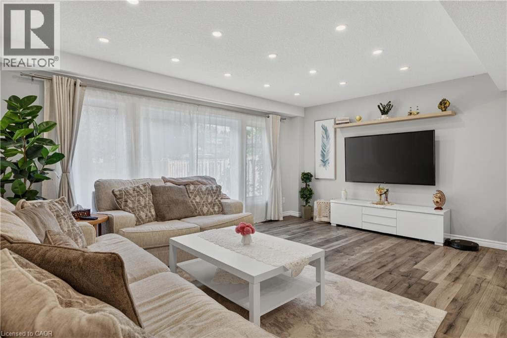975 Strasburg Road Unit# 4, Kitchener, Ontario  N2E 0A8 - Photo 6 - 40854401