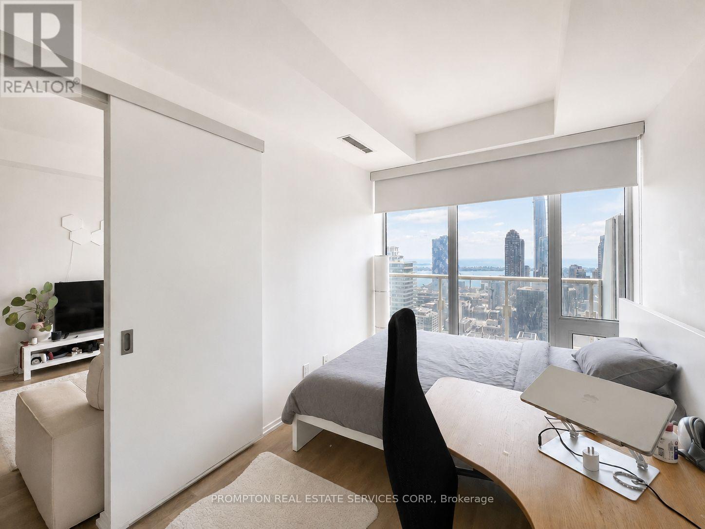 4407 - 197 Yonge Street, Toronto, Ontario  M5B 0C1 - Photo 12 - C13655980