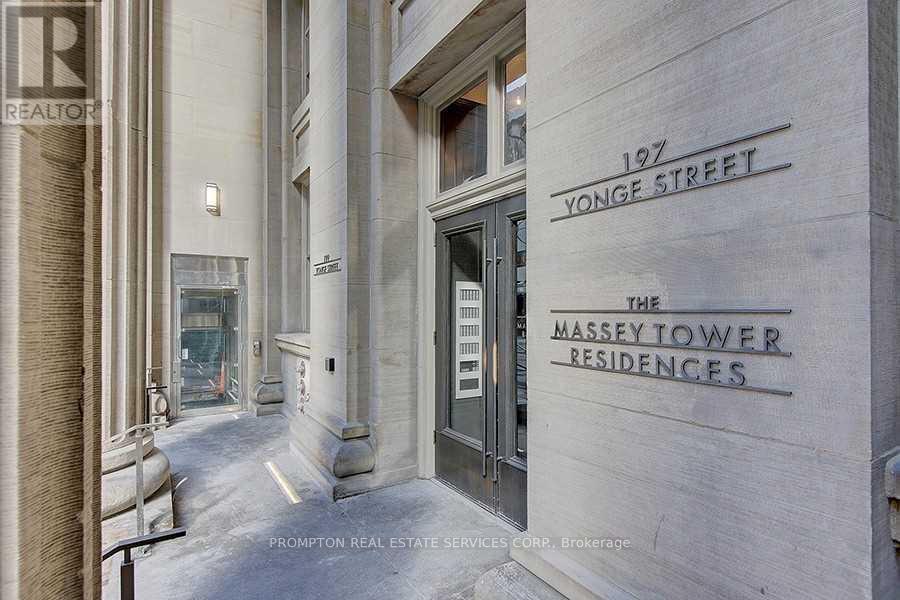 4407 - 197 Yonge Street, Toronto, Ontario  M5B 0C1 - Photo 2 - C13655980