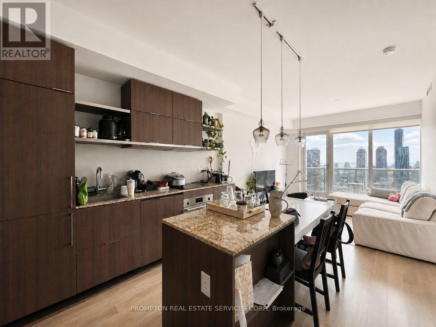 4407 - 197 Yonge Street, Toronto, Ontario  M5B 0C1 - Photo 3 - C13655980