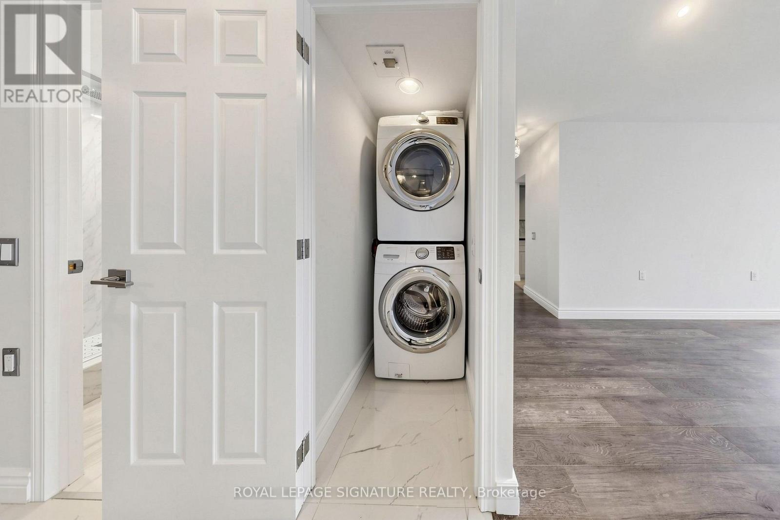 1801 - 388 Bloor Street E, Toronto, Ontario  M4W 3W9 - Photo 38 - C13656004