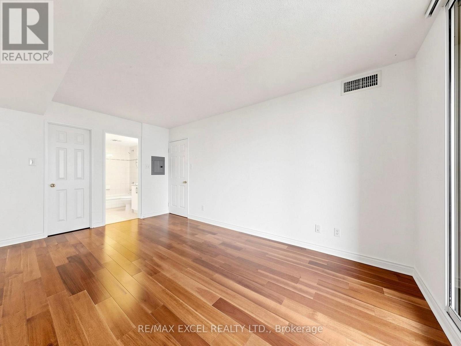 1203 - 256 Doris Avenue, Toronto, Ontario  M2N 6X8 - Photo 12 - C13656008