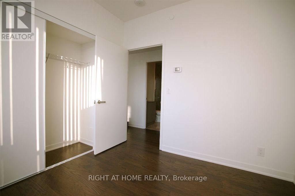 5704 - 100 Harbour Street, Toronto, Ontario M5J 0B5 - Photo 11 - C13656020