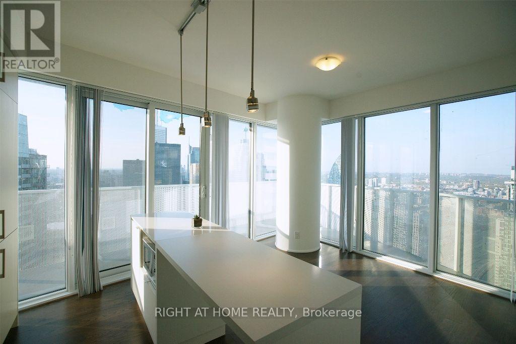 5704 - 100 Harbour Street, Toronto, Ontario M5J 0B5 - Photo 6 - C13656020