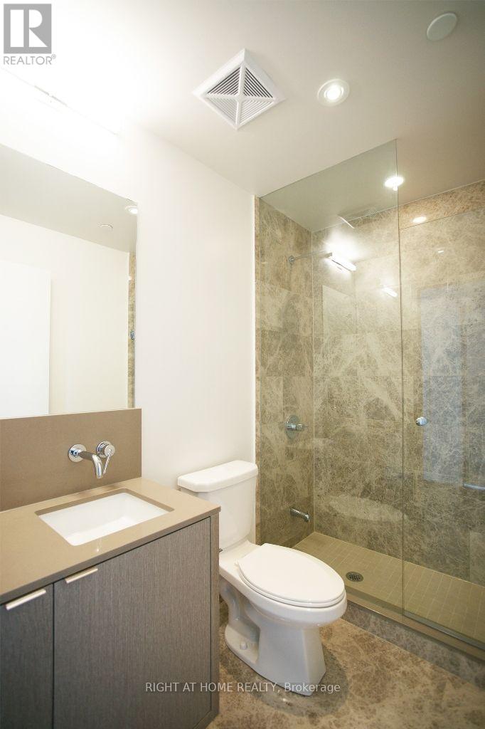 5704 - 100 Harbour Street, Toronto, Ontario M5J 0B5 - Photo 9 - C13656020