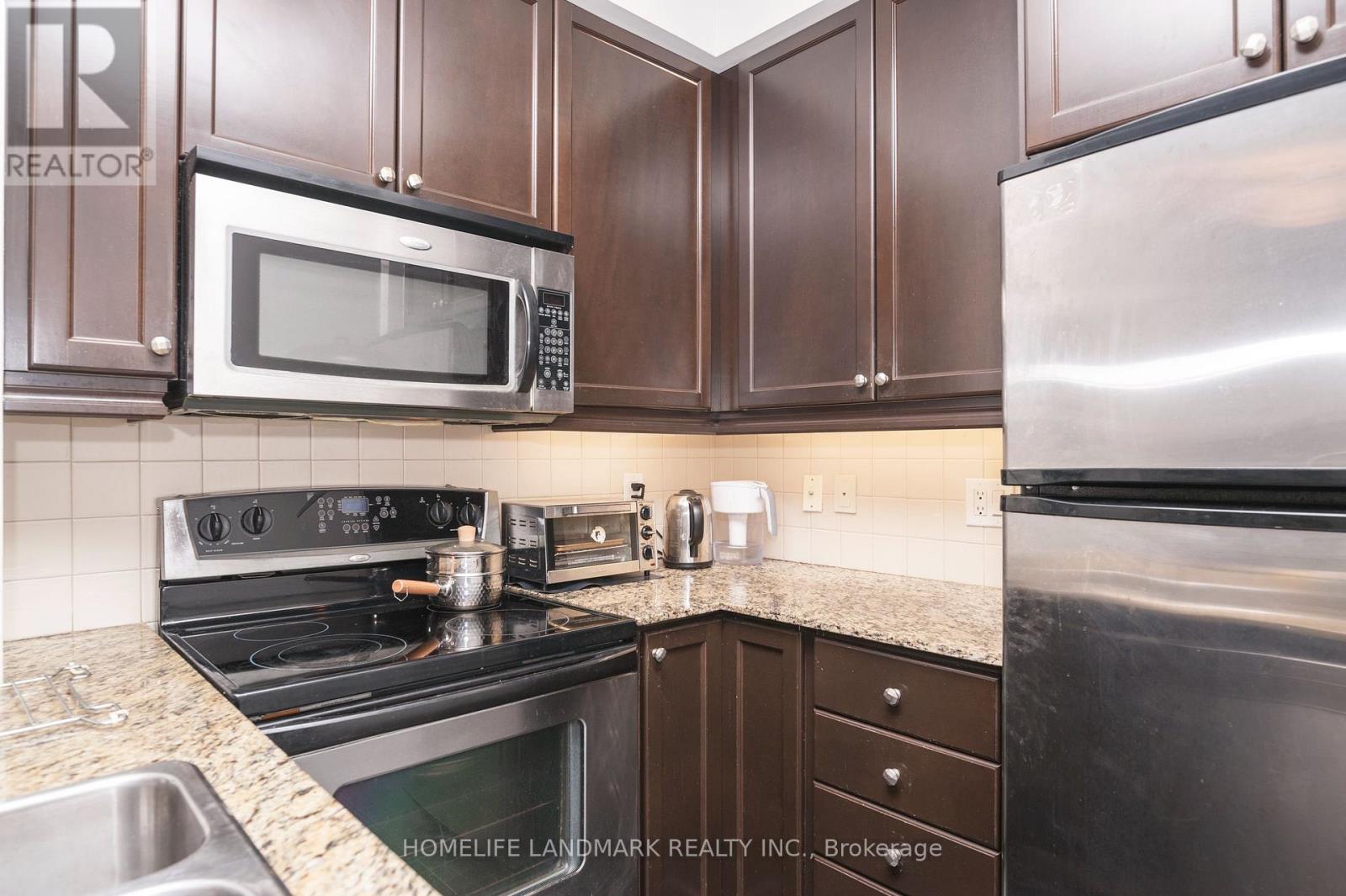 417 - 736 Spadina Avenue, Toronto, Ontario  M5S 2J6 - Photo 7 - C13656030