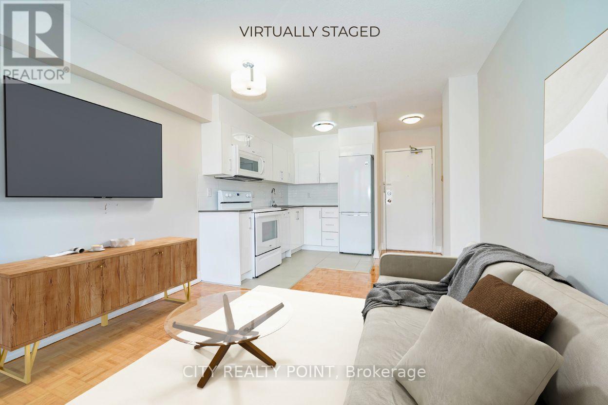807 - 1500 BATHURST STREET, Toronto, Ontario