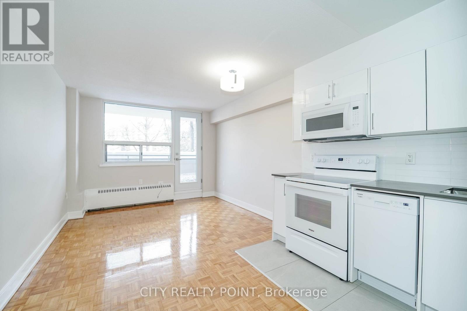807 - 1500 Bathurst Street, Toronto, Ontario M5P 3L3 - Photo 4 - C13656044