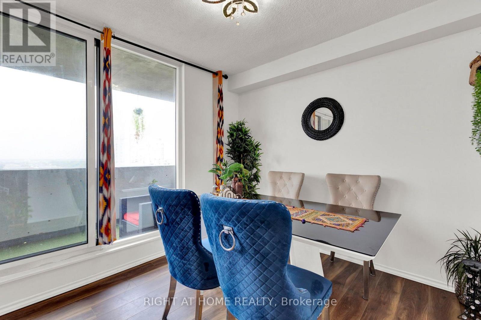 1608 - 100 Prudential Drive, Toronto, Ontario  M1P 4V4 - Photo 9 - E13655984