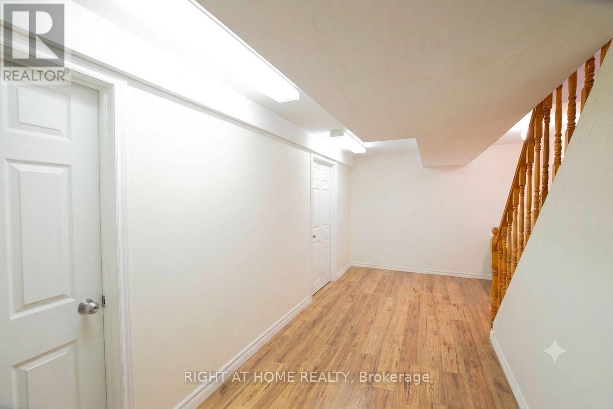 32 Ellendale Drive, Toronto, Ontario M1P 1N2 - Photo 11 - E13655990