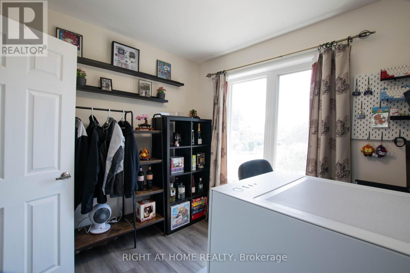 32 Ellendale Drive, Toronto, Ontario M1P 1N2 - Photo 18 - E13655990