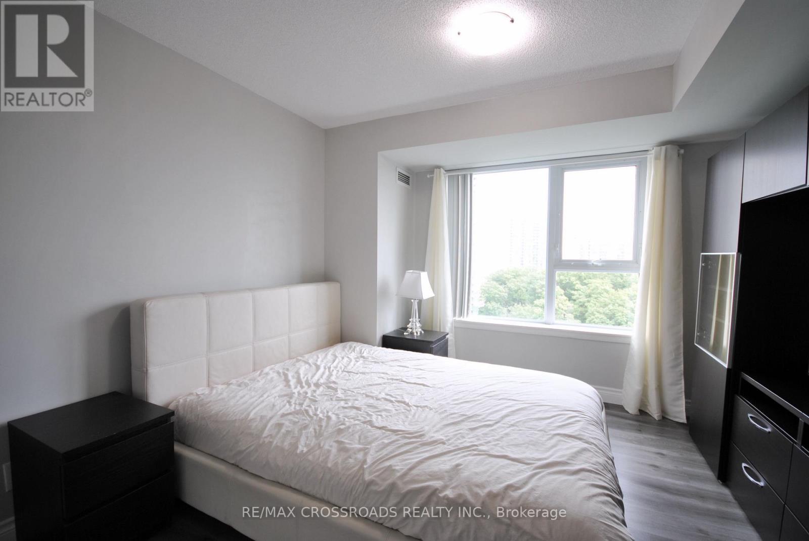 1602 - 190 Borough Drive, Toronto, Ontario M1P 0B6 - Photo 11 - E13656006