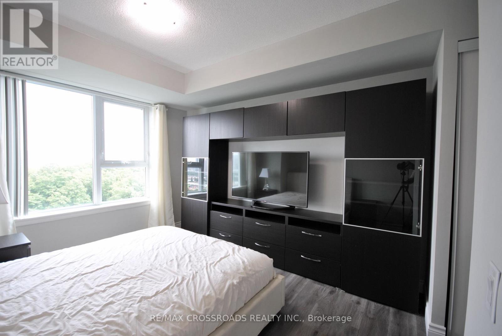 1602 - 190 Borough Drive, Toronto, Ontario M1P 0B6 - Photo 12 - E13656006