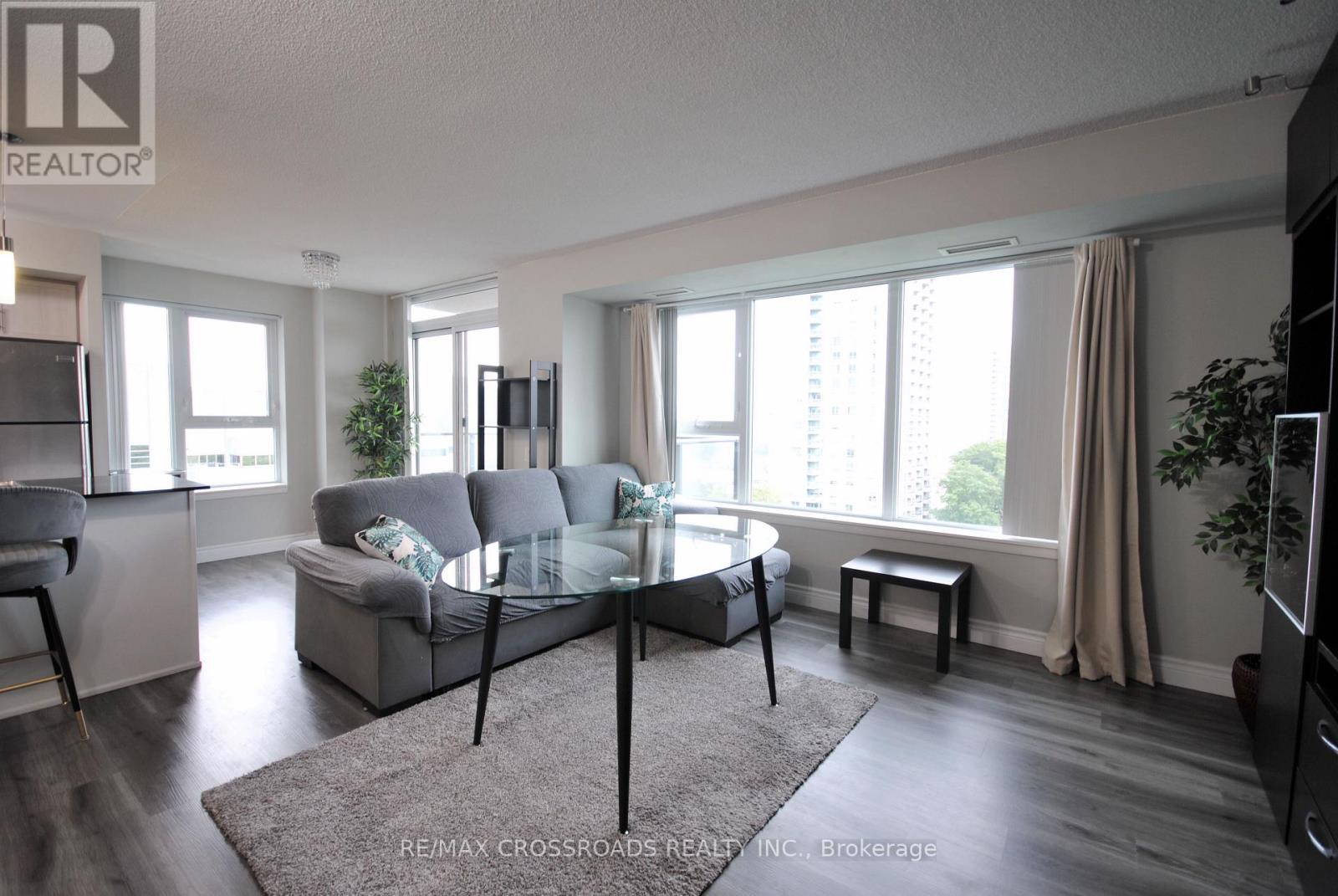 1602 - 190 Borough Drive, Toronto, Ontario M1P 0B6 - Photo 7 - E13656006