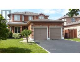 18 MERGANSER COURT, Barrie, Ontario