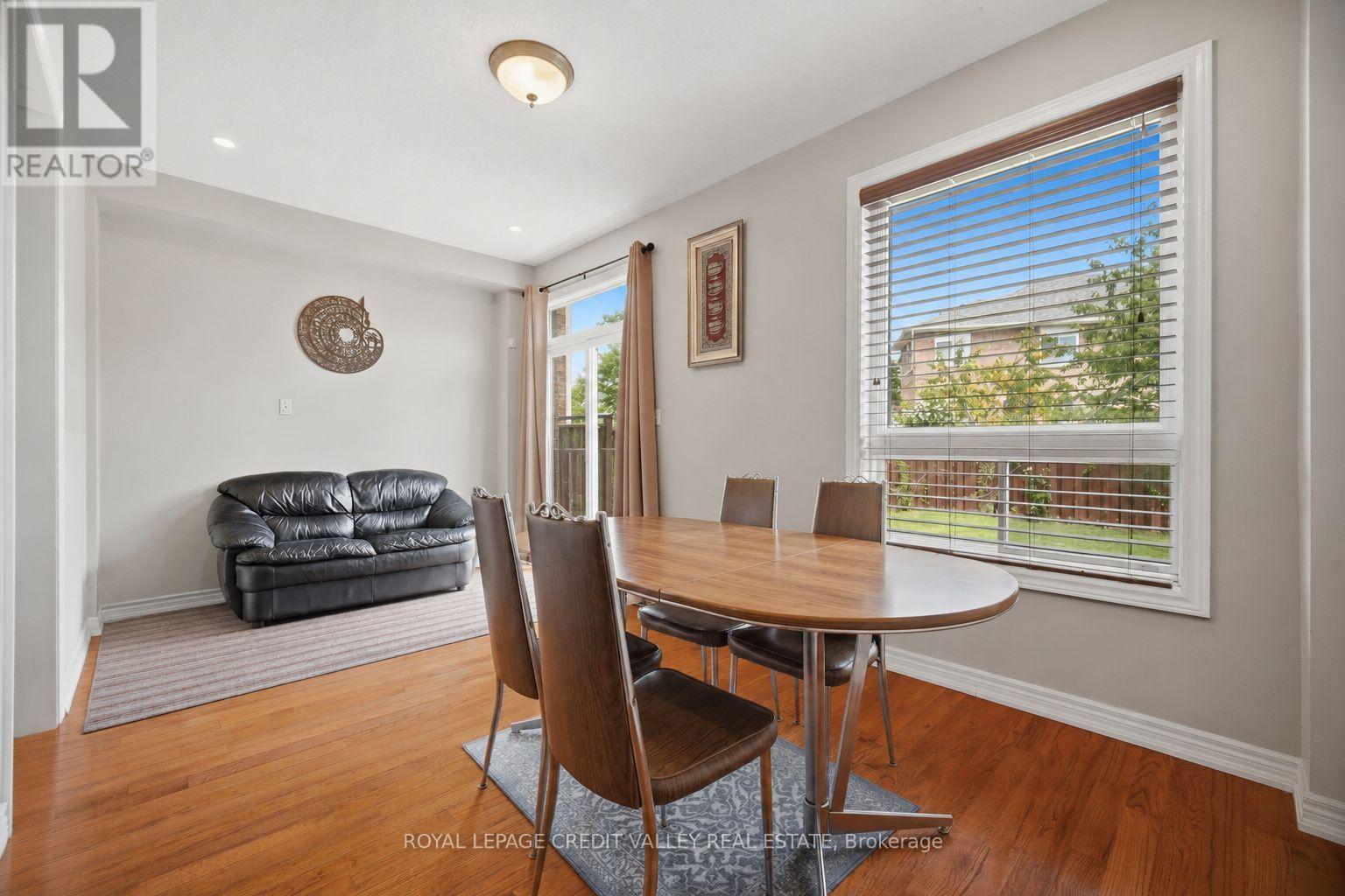 7443 Russian Olive Close, Mississauga, Ontario  L5N 8N7 - Photo 14 - W13656038