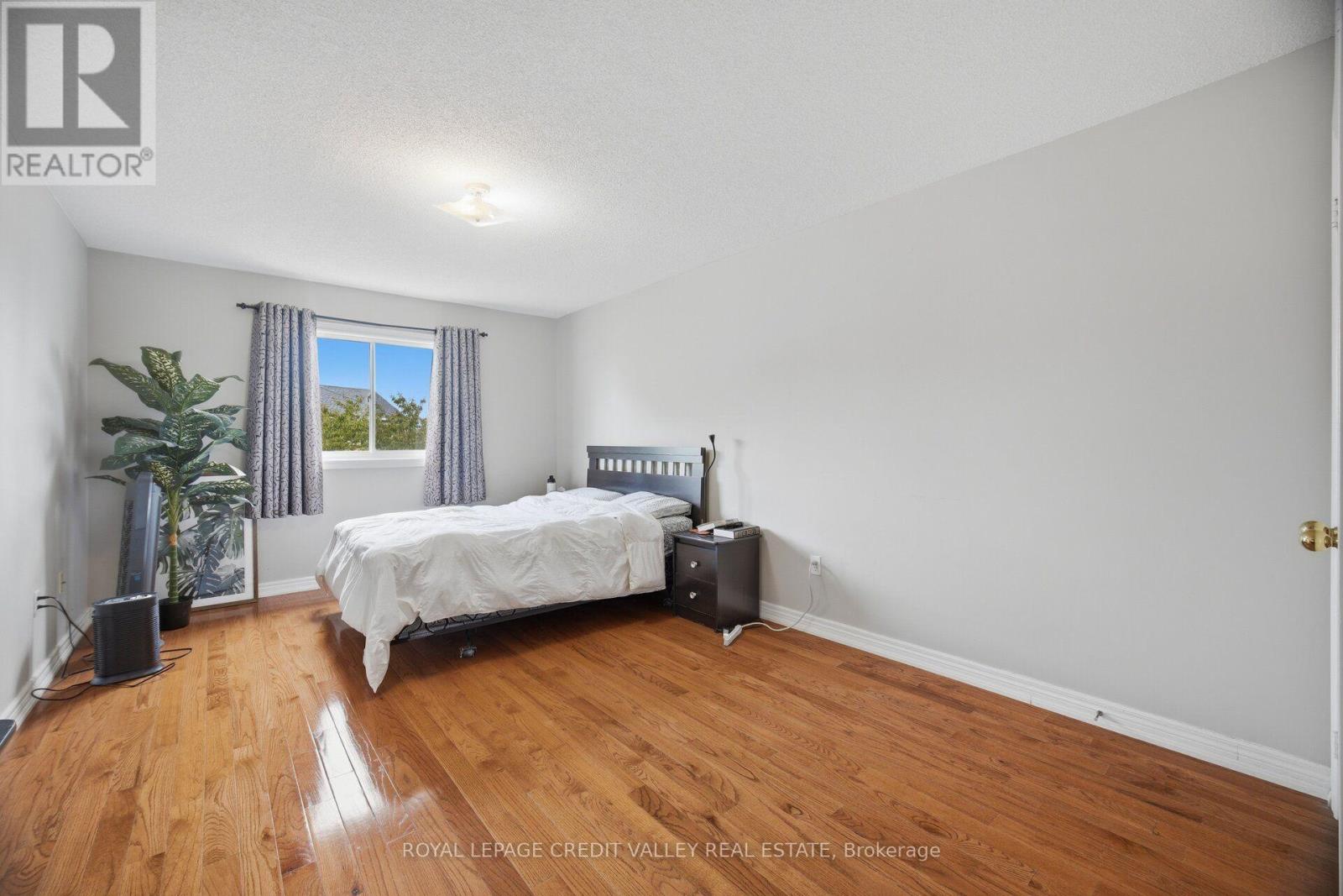 7443 Russian Olive Close, Mississauga, Ontario  L5N 8N7 - Photo 23 - W13656038