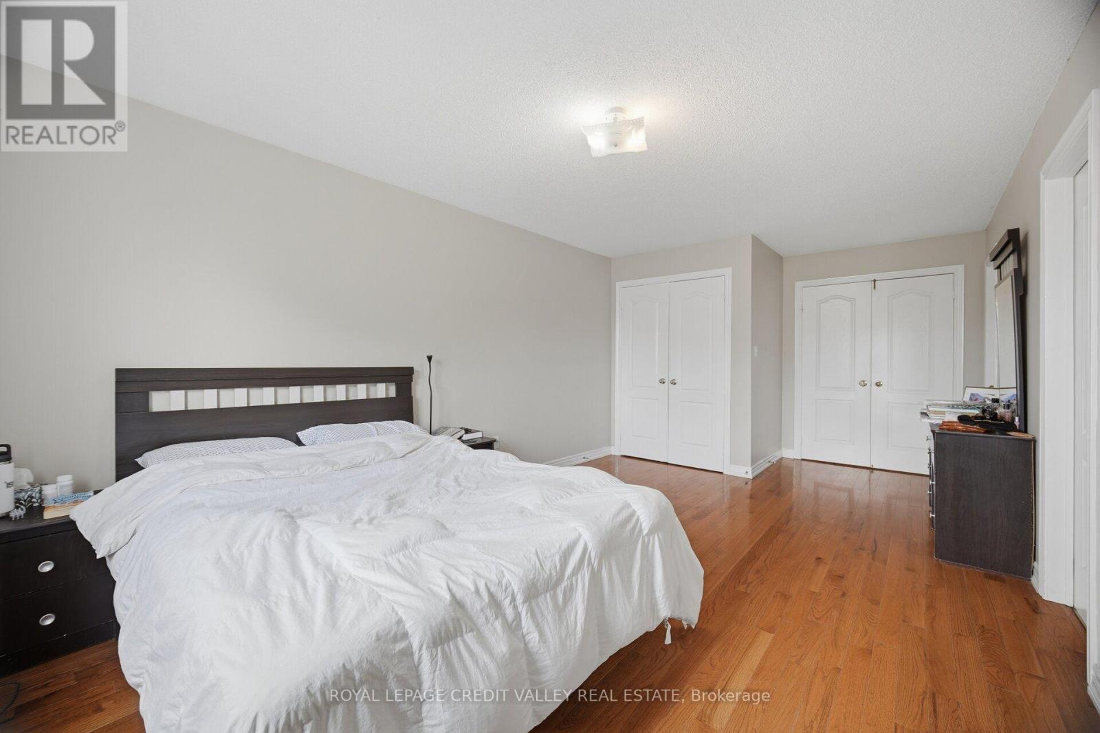 7443 Russian Olive Close, Mississauga, Ontario  L5N 8N7 - Photo 24 - W13656038