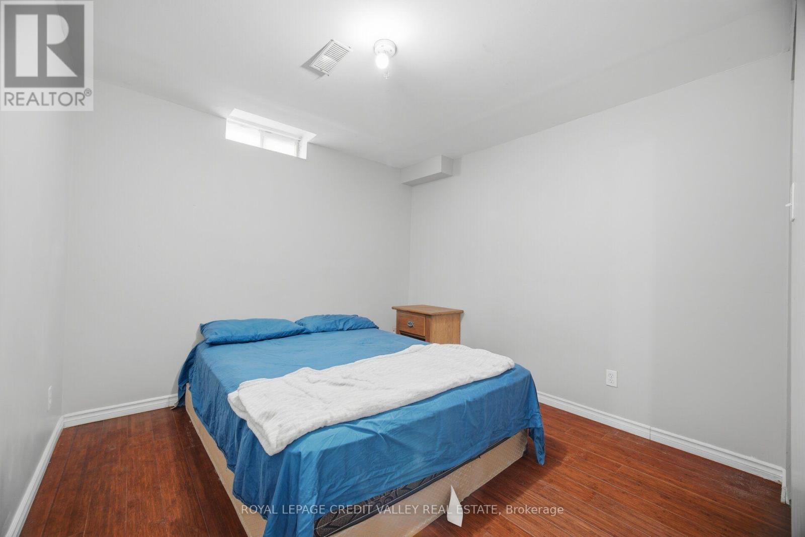 7443 Russian Olive Close, Mississauga, Ontario  L5N 8N7 - Photo 42 - W13656038