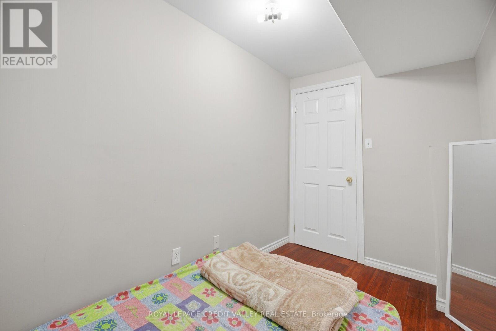 7443 Russian Olive Close, Mississauga, Ontario  L5N 8N7 - Photo 45 - W13656038