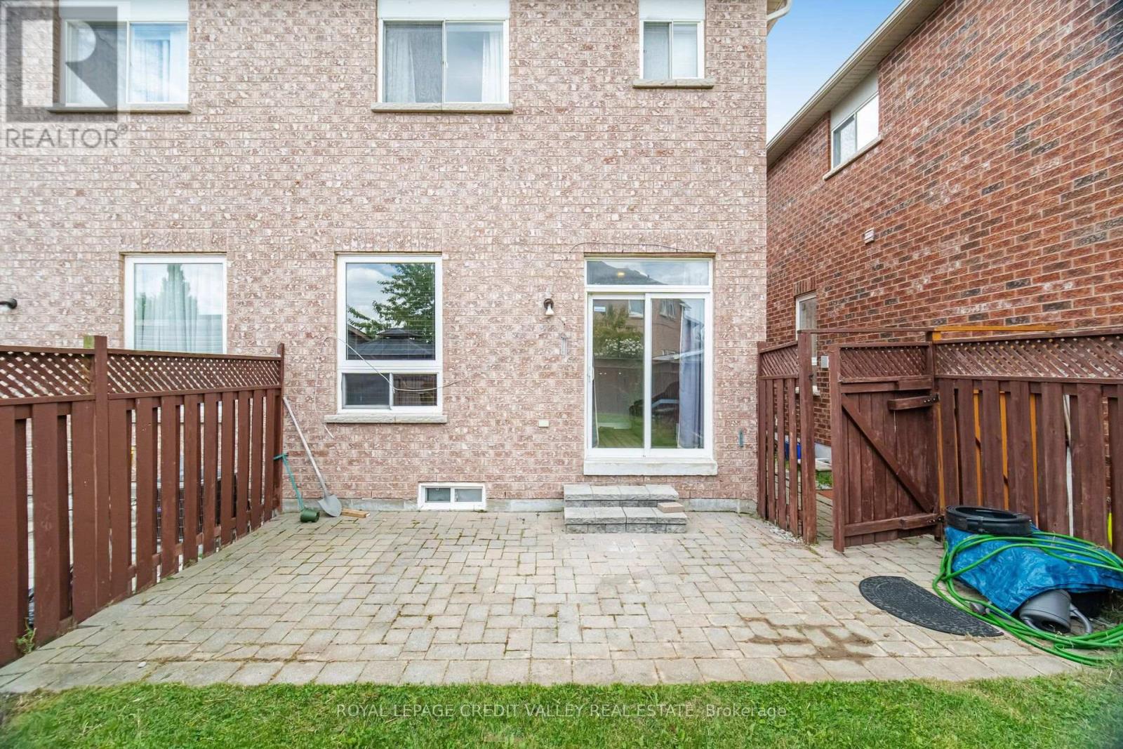 7443 Russian Olive Close, Mississauga, Ontario  L5N 8N7 - Photo 48 - W13656038
