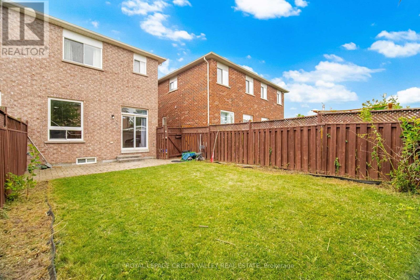 7443 Russian Olive Close, Mississauga, Ontario  L5N 8N7 - Photo 49 - W13656038