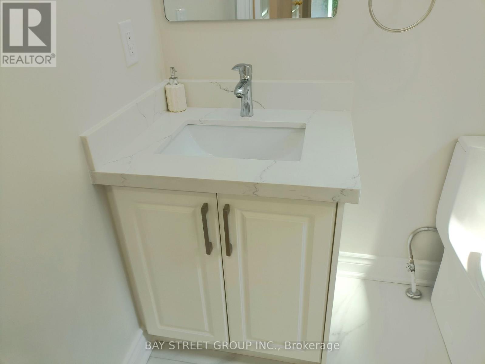 3282 Dragon Drive, Mississauga, Ontario  L5B 3G7 - Photo 11 - W13656042