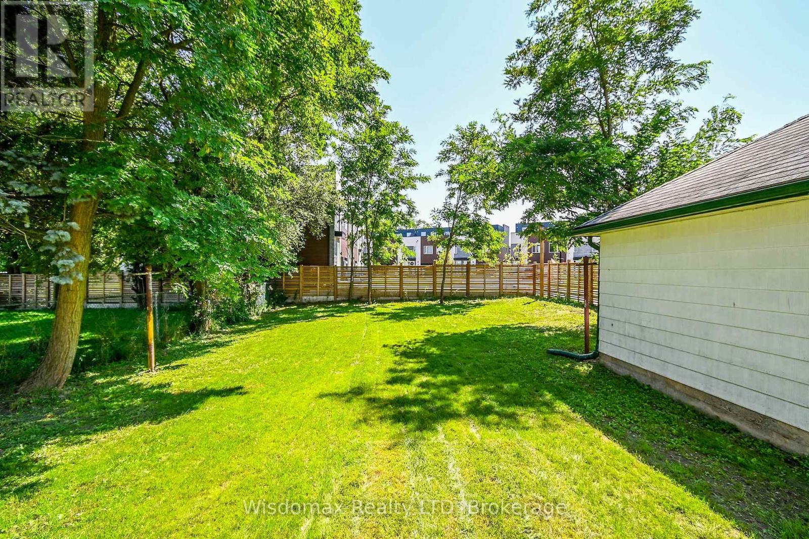 5790 Robinson Street, Niagara Falls, Ontario  L2G 2B2 - Photo 20 - X13656078