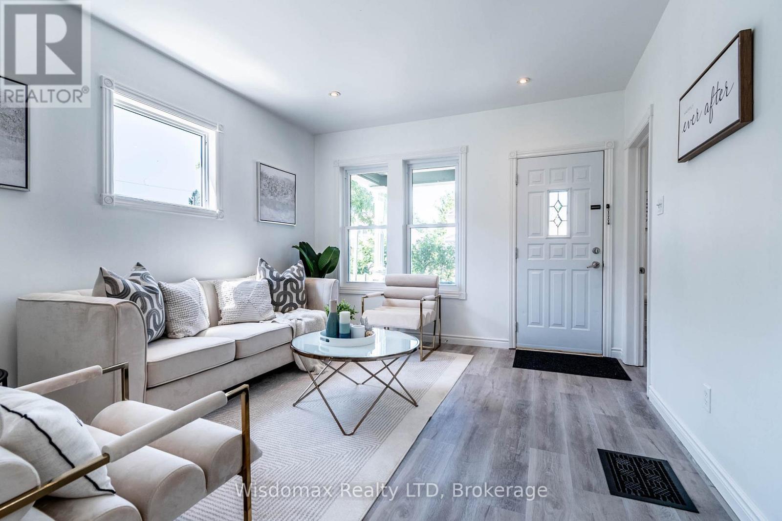 5790 Robinson Street, Niagara Falls, Ontario  L2G 2B2 - Photo 6 - X13656078