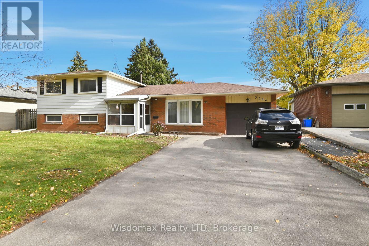 3384 BAKER CRESCENT, Niagara Falls, Ontario