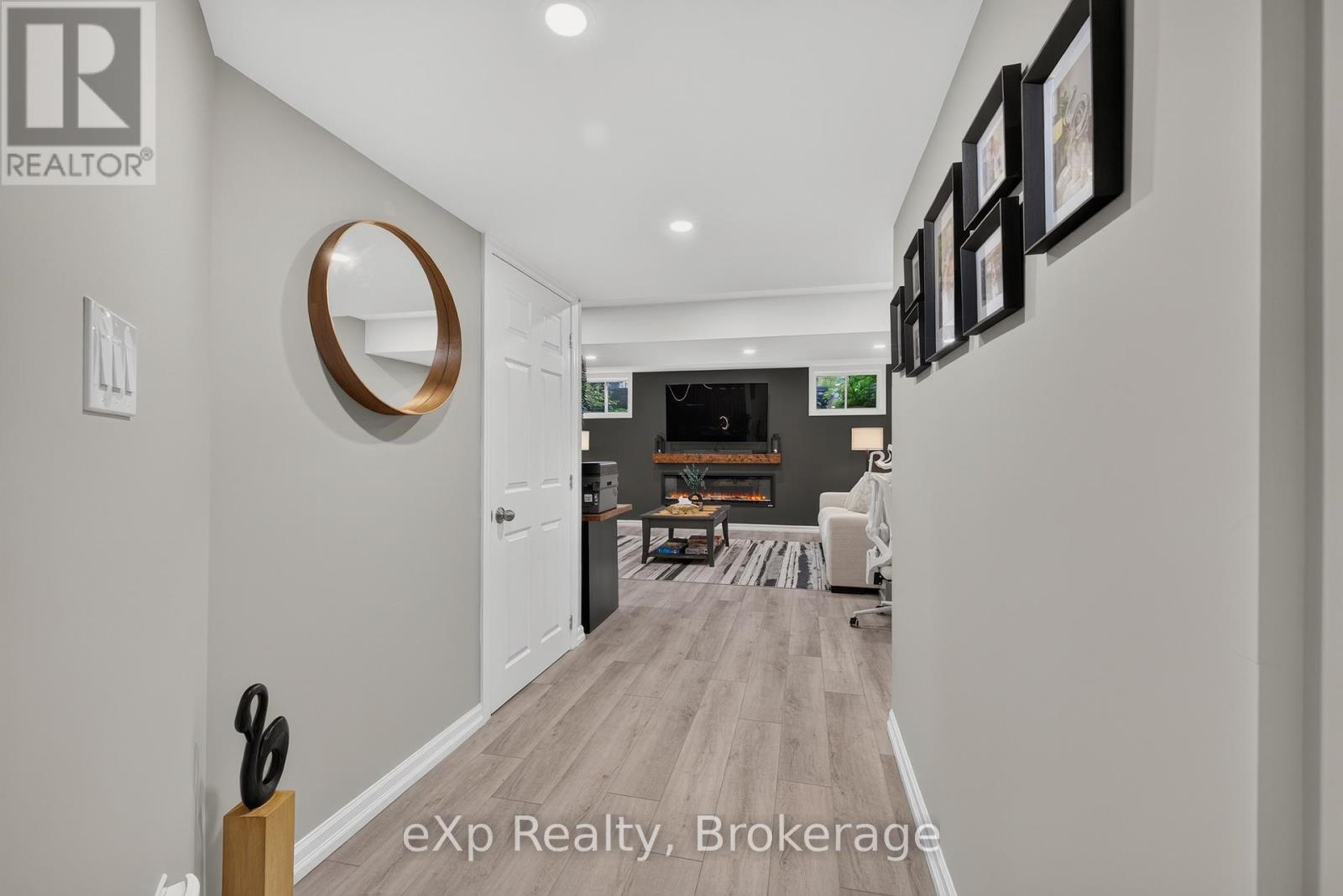 4 - 975 Strasburg Road, Kitchener, Ontario  N2E 0A8 - Photo 30 - X13656060