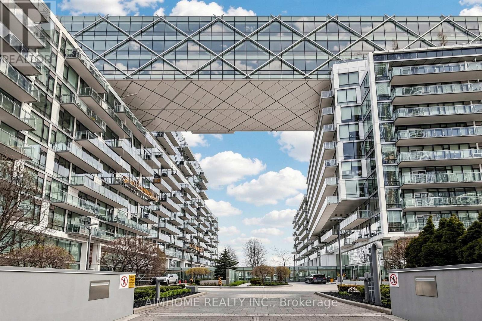 328 - 39 QUEENS QUAY, Toronto, Ontario