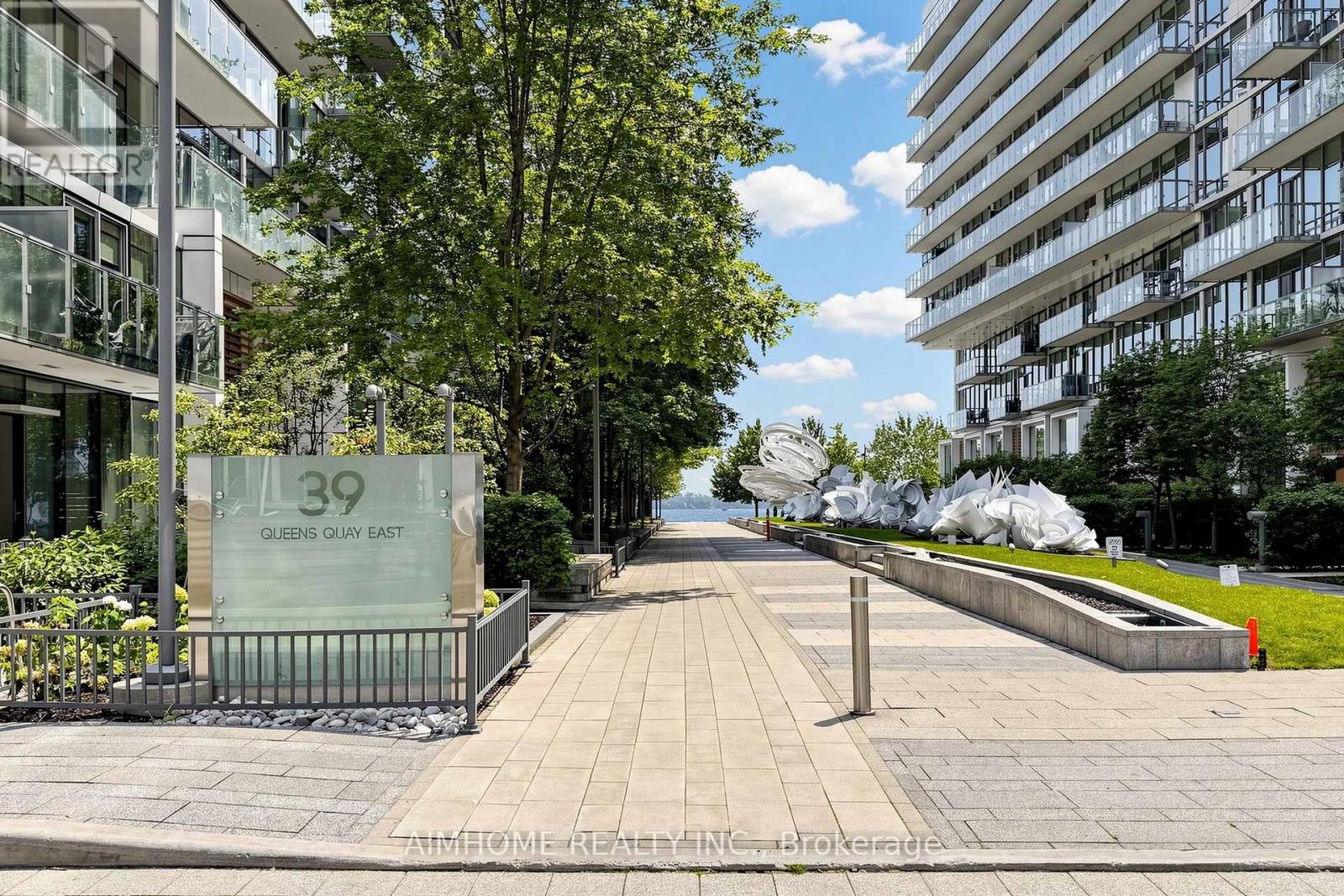 328 - 39 Queens Quay, Toronto, Ontario M5E 0A4 - Photo 2 - C13656046