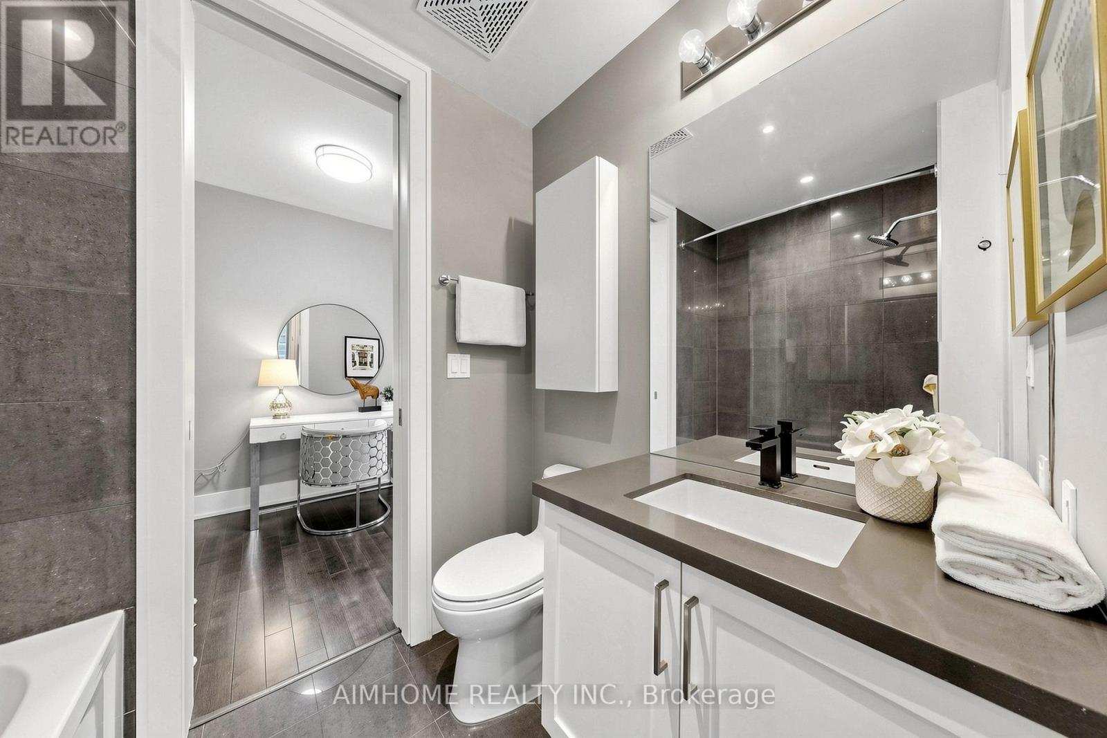 328 - 39 Queens Quay, Toronto, Ontario M5E 0A4 - Photo 30 - C13656046