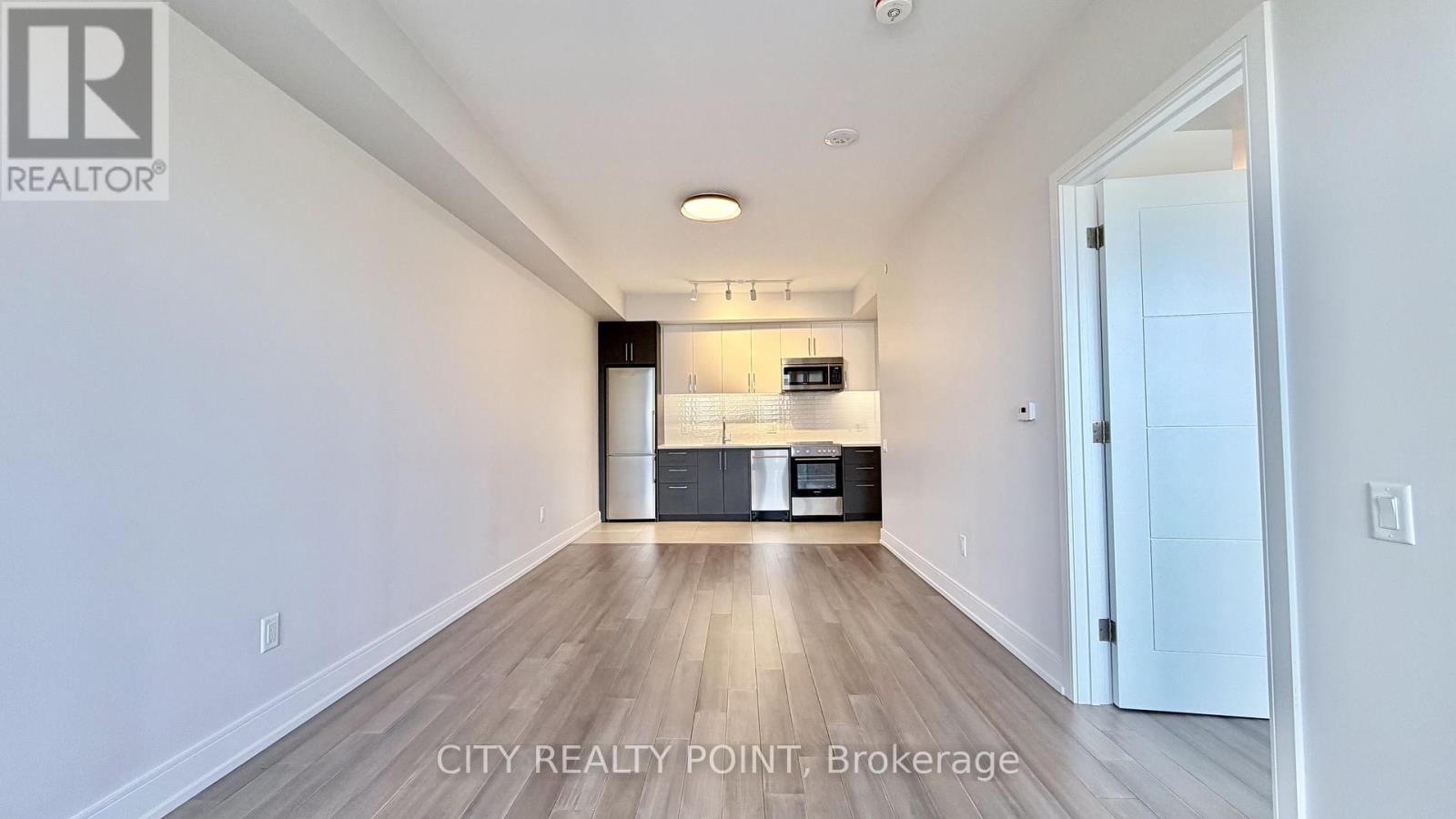 1008 - 2525 Bathurst Street, Toronto, Ontario  M6B 2Y9 - Photo 3 - C13656058
