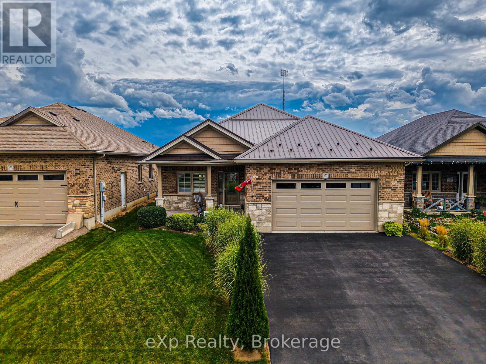 257 DONLY DRIVE S, Norfolk, Ontario