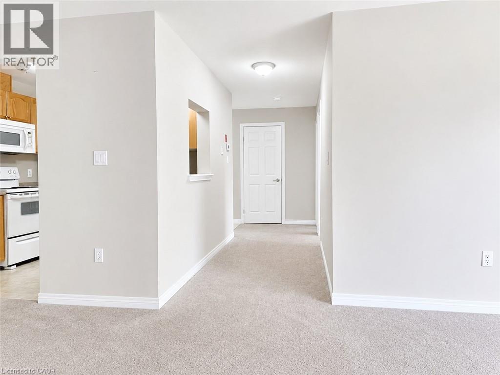 46 Canterbury Street Unit# 307, Ingersoll, Ontario  N5C 1C4 - Photo 11 - 40830875