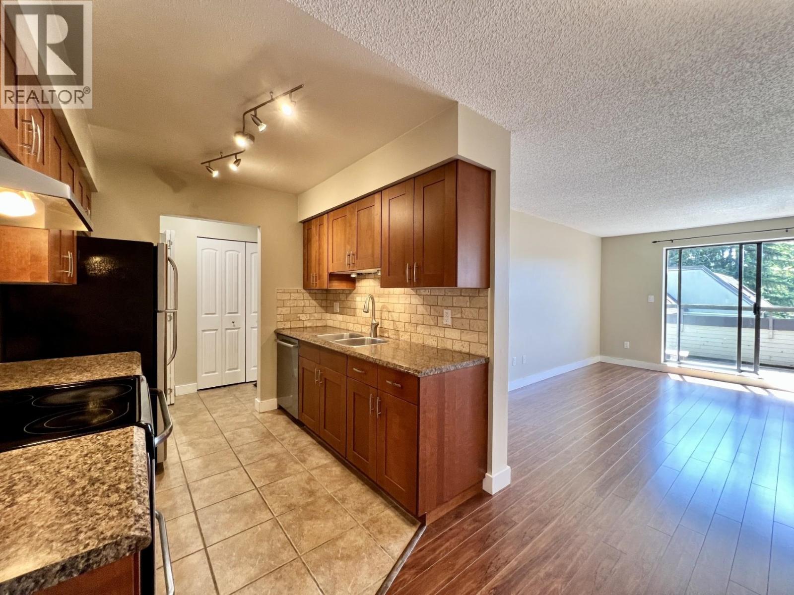 401 1210 Pacific Street, Coquitlam, British Columbia  V3B 6K3 - Photo 6 - R3130974