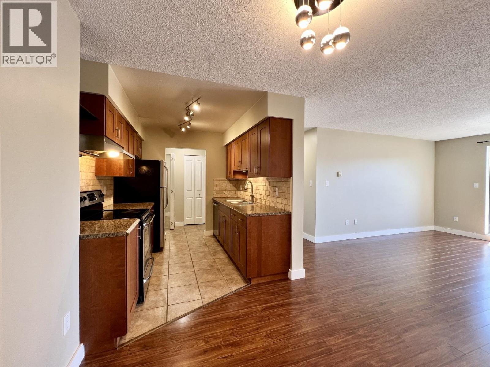 401 1210 Pacific Street, Coquitlam, British Columbia  V3B 6K3 - Photo 8 - R3130974