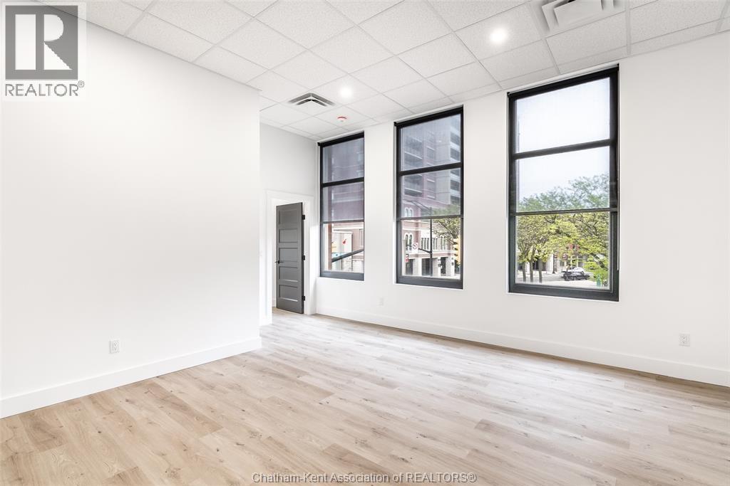 138 King STREET West Unit# 203, Chatham, Ontario