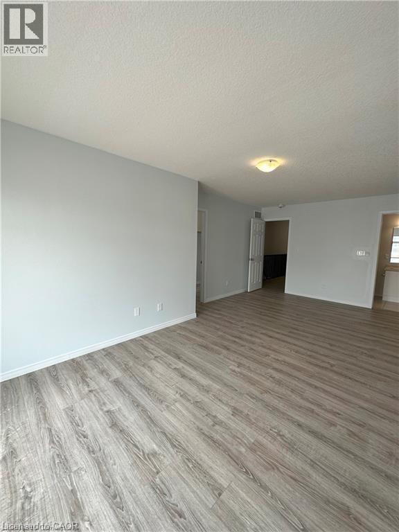 574 Blair Creek Drive, Kitchener, Ontario  N2P 0E4 - Photo 14 - 40854418